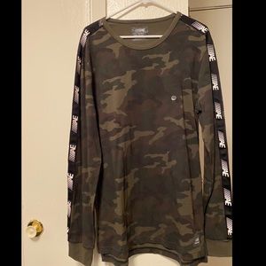American Eagle Camouflage Long Tee